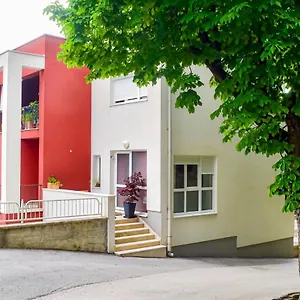 Apartman Studio Stazion With Free Parking, Pazin